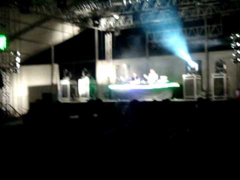 Myon & Shane 54 @ Armada Night Guadalajara. Nalin & Kane - Beachball vs. Say hello