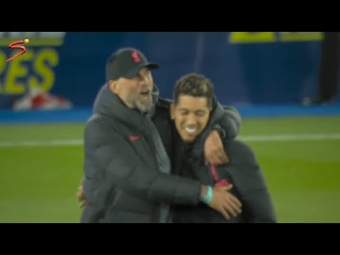Liverpool fans sing Si Señor to Roberto Firmino from the stands and fist bumps from Jurgen Klopp