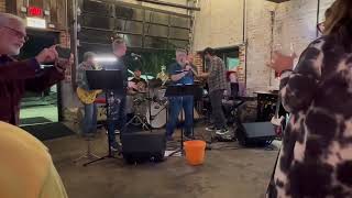 Friday Night Music Club | CAKE - &quot;Let Me Go&quot; feat. Walter Pavlik