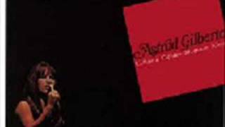 Astrud Gilberto sings MAS QUE NADA in Japanese