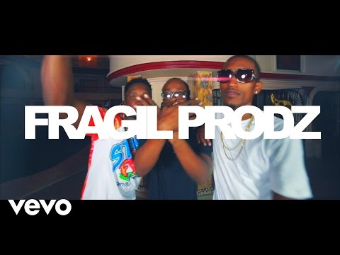 Fragil - Hands Up [Remix] (Official Video) ft. P-Jay