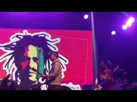 Live @ stadion Persib Bandung Tony Q fet. Ipang