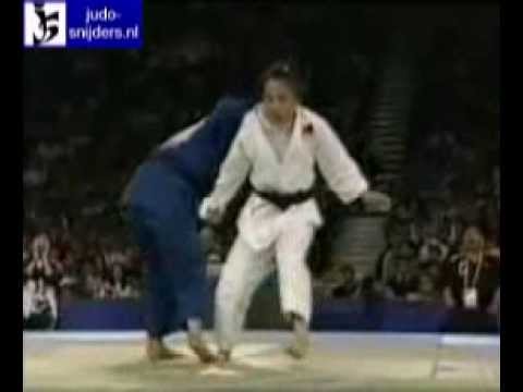 Judo 2000 Sydney: Kusakabe (JPN) - Shen (CHN) [-57kg].