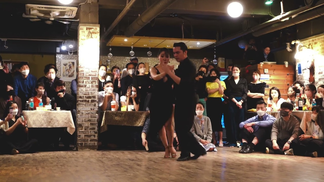 Milonga Luminoso (2023/01/19) Ferrol Metthew y Eva Youn #4