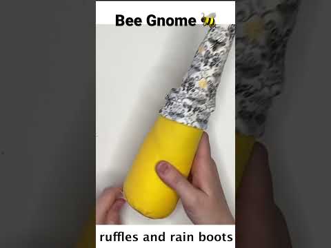 Rufflesandrainboots