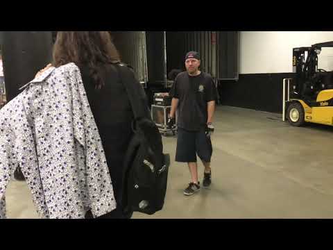download lagu mp3 mp4 Td Garden Boston, download lagu Td Garden Boston gratis, unduh video klip Td Garden Boston