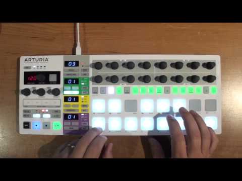 BeatStep Pro melodic sequencers