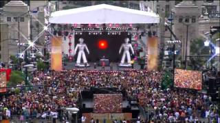 FLASH MOB  Oprah vs. Black Eyed Peas   I Gotta Feeling   Chicago