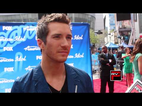 Paul Jolley at American idol Finale