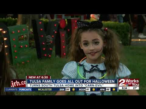 Tulsa family goes all out with creepy carnival display