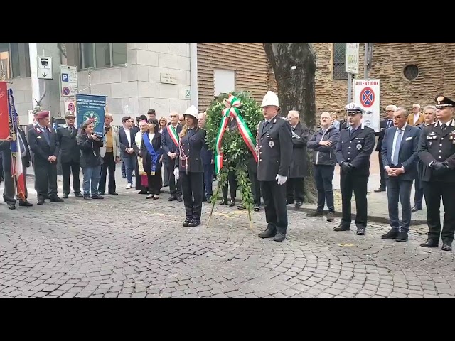 Forlì. Un busto per Ruffilli. Il vescovo: «E’ morto anche per coloro che lo hanno ucciso» VIDEO