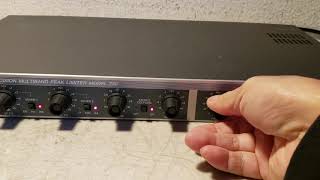 Video thumbnail for Aphex 720 Dominator II Precision Multiband Peak Limiter by Beyond Soup by Jaed Arzadon