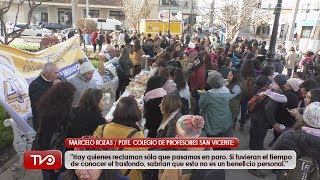 ¿Cómo ha respondido la comunidad a las manifestaciones de los docentes en San Vicente?