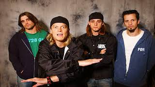 Puddle of Mudd - Nobody Told Me - Live Melkweg, Amsterdam 2002 (HQ Audio)
