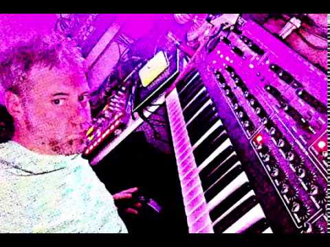 NATURAL SPACE TECHNO -- PROPHET REV2+ESX+FX