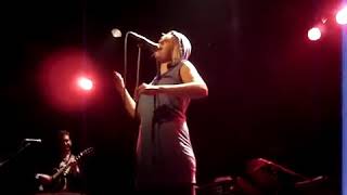 Sia Furler &amp; Zero 7 - The Pageant Of The Bizarre (LIVE)