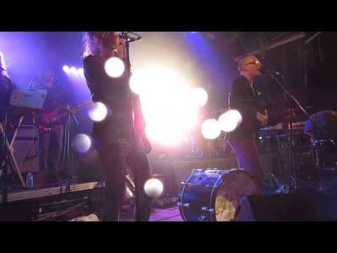 SCHOOL IS COOL Live " Road to nowhere" MUSIQUE EN OMOIS 2013