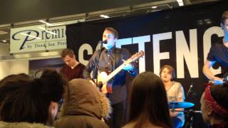 Softengine - The Sirens @ Kauppakeskus Kaari, Helsinki 18.12.2014