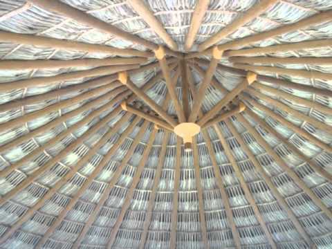 CONSTRUCCION DE PALAPAS