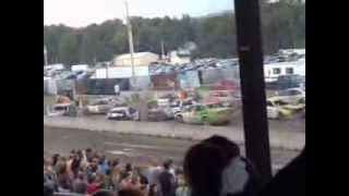 preview picture of video 'John Mitchell 2013 Columbia County Fair Demo Derby (6 Cylinder Class) Winner'