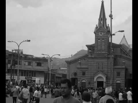 Hipertexto 2 - Muestra Fotográfica Filminuto. ¿Y Tú, A Quién Adoras?