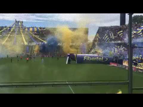 "Rosario Central Tribünleri" Barra: Los Guerreros • Club: Rosario Central • País: Argentina