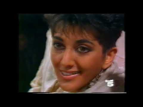 Gloria Bonaveri Ospite al Maurizio Costanzo Show su Canale 5 (c) 2023