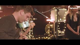 Wolf Alice interprète "No Hard Feelings" - Rolling Stone's In My Room