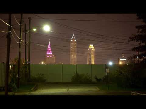 Louie G - REALM w/THÉOS