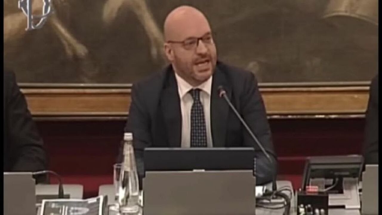 Fontana: Quasi impossibili esercito e politica estera comuni in Ue