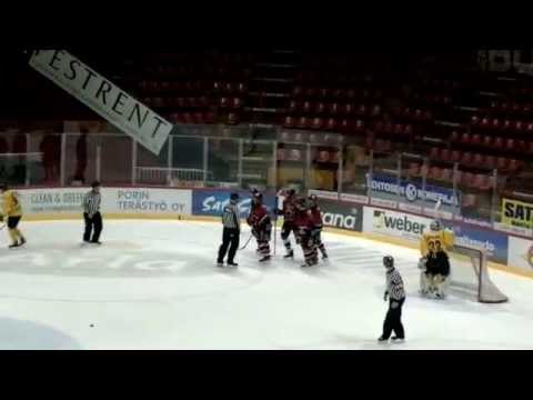 A-Ässät-Lukko 9.12.2014. Valtteri Parikan 1-1 maali !