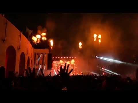 Carta de amor deorro plays  perdóname and brings out voces del rancho playing camarón pelado. ￼