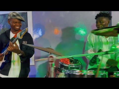 AFRICA music CLINIC l'shi  FEELING ( live ) 2024 VICTOR BATT