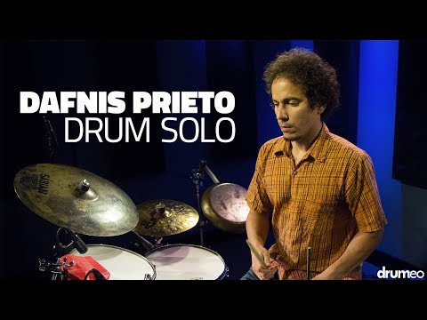 Dafnis Prieto Drum Solo - Drumeo
