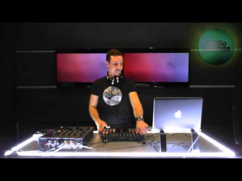 Live @ Radio Intense 21.05.2013 - Konstantin Yoodza Catapult Live Show 005)