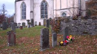 preview picture of video 'Graveyard Parish Church Glenorchy Argyll Scotland'