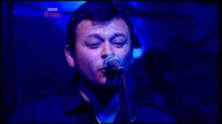 Manic Street Preachers Your love alone is not enough