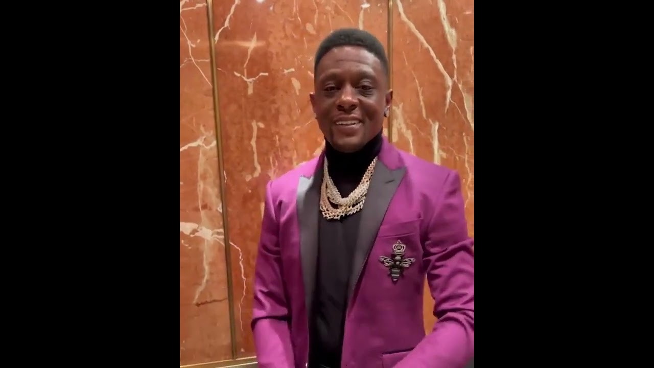 Boosie Badazz Showing Off His Dolce & Gabbana Drip!