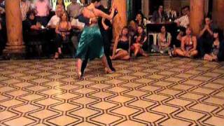 Paula Tejeda y Lucas Carrizo -04- PASIONAL MILONGA - Mercedes, Bs.As. - 20 11 10