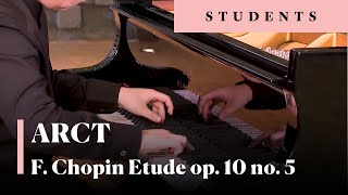 F. Chopin - Etude op 10 no 5 (10 years old)