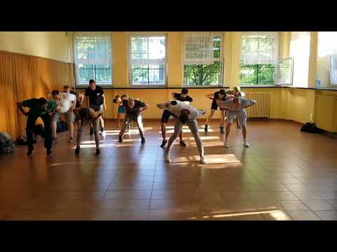 Man styling with Afro by Julio Napoles