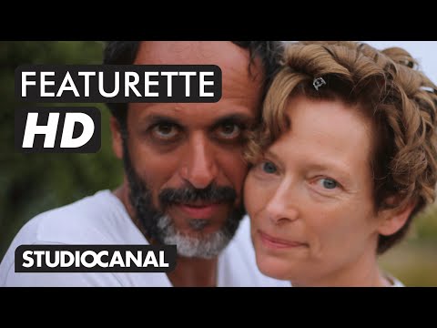 A BIGGER SPLASH | Featurette "Genesis" | Deutsch | Ab jetzt im Kino!