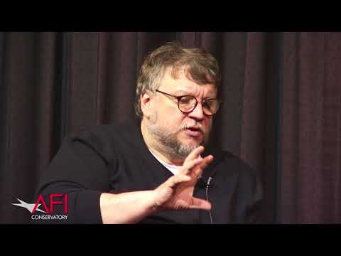 Trailer Guillermo del Toro on Why He Chose the Title THE SHAPE OF WATER