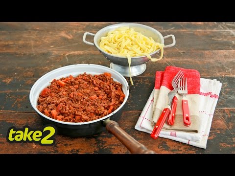 Easy Pasta Recipe with Bolognese Sauce