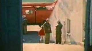 Эпизод из фильма "Внимание, черепаха" - Побег из Института Питания
