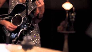 Christina Perri - Black + Blue [Live at Ocean Way Studios]