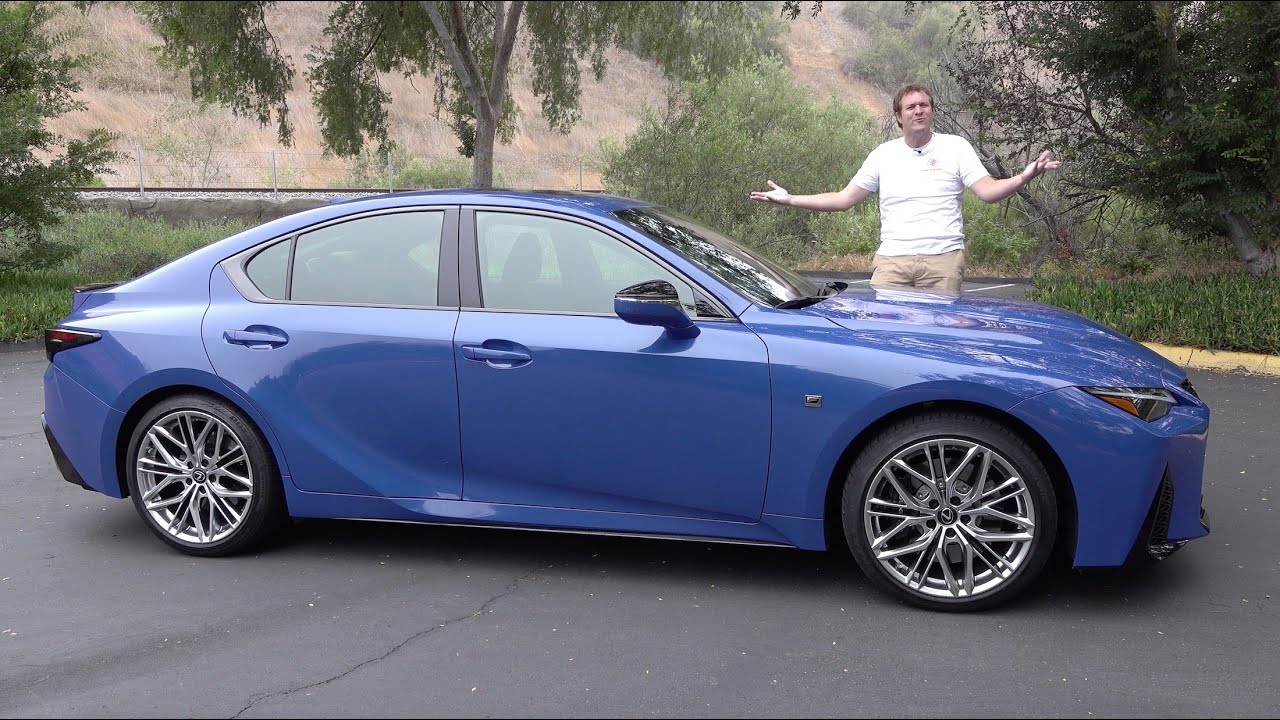 The 2022 Lexus IS 500 Is a V8 Old-School Sport Sedan