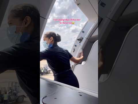 Always grateful✈️ #youtube #viralvideo #yt #shorts #shortvideo #flight #cabincrew #trend