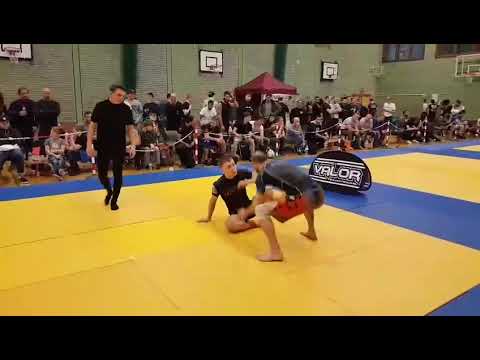 Jack Sear vs Chris Hayes