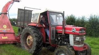 preview picture of video 'Classic grassmen single chop silage 2012 world record part 1 HD'
